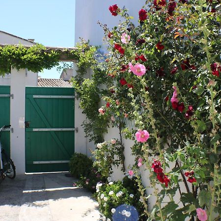 Beau T3 *** Pour 2 A 4 Pers Avec Patio Privatif Διαμέρισμα La Couarde-sur-Mer Εξωτερικό φωτογραφία