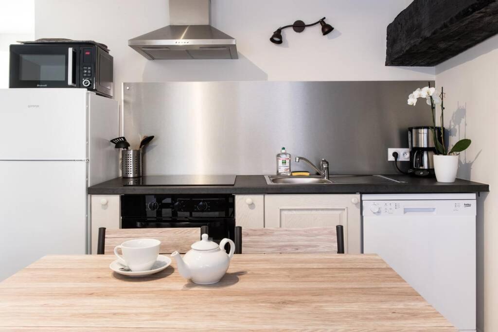 Beau T3 *** Pour 2 A 4 Pers Avec Patio Privatif Διαμέρισμα La Couarde-sur-Mer Εξωτερικό φωτογραφία