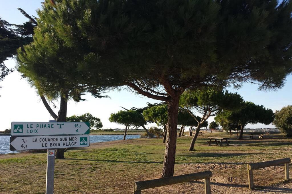 Beau T3 *** Pour 2 A 4 Pers Avec Patio Privatif Διαμέρισμα La Couarde-sur-Mer Εξωτερικό φωτογραφία